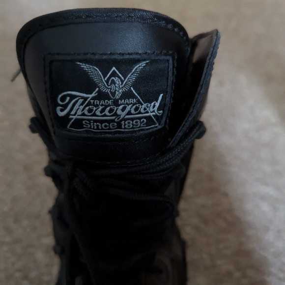 Thorogood Black Steel Toe Work Boots - Picture 5 of 6